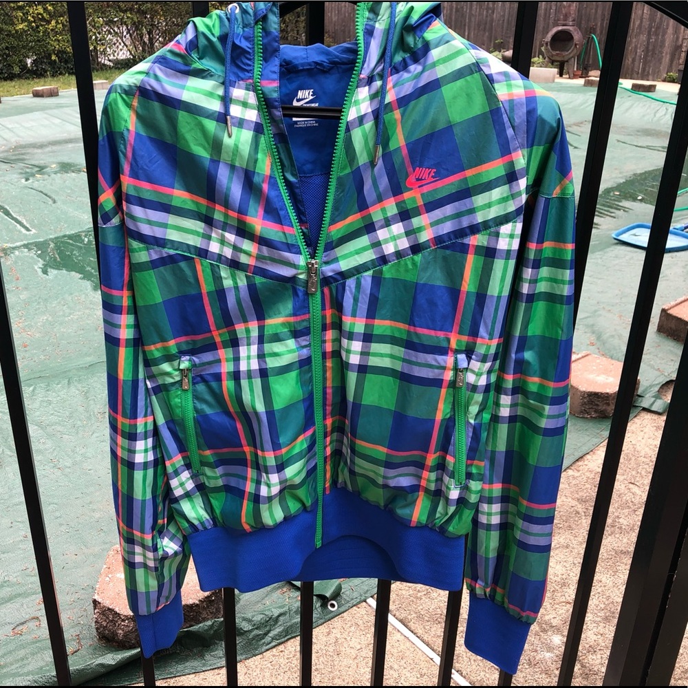 COPY - Nike Windbreaker Jacket Hoodie Small